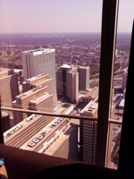 suiters lownge at fwa 66ty flor