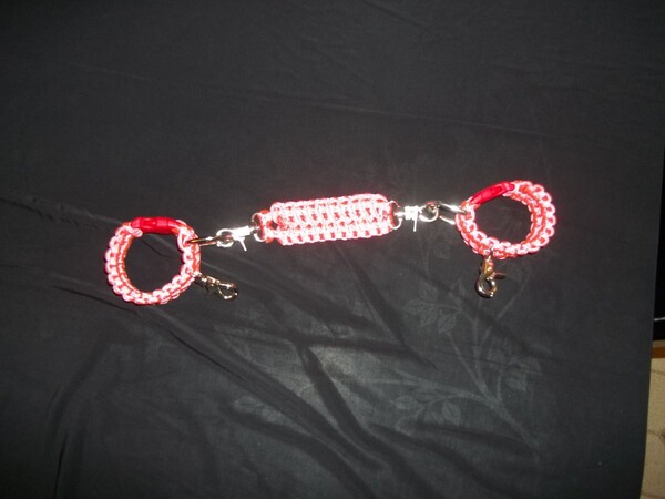 Paracord Accessories by Zura_Rozier -- Fur Affinity [dot] net