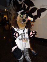 Annu at the DragonCon Sunday furmeet