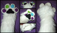 Yuudoku Handpaws