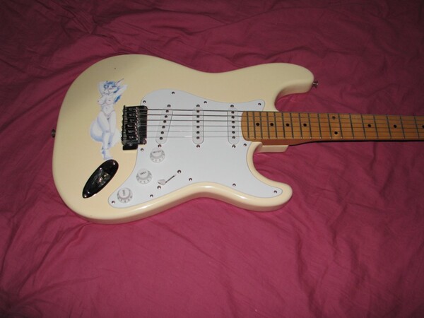 cheri stratocaster