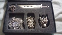 FF VII Advent Children: Cloud Strife wolf accessory set