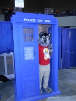 Sultz at Pensacon 2015 pic 11 - Tardis