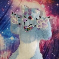 Fursuit head livestream!