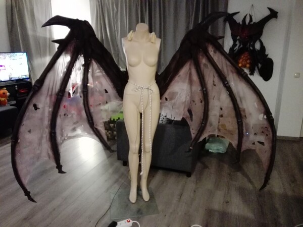 articulated bat wings cosplay