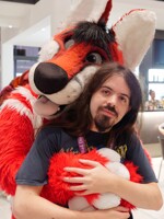 Eurofurence 23 - Cuddles