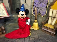 Wanna Tour The Castle?