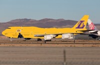 Lakers 747-8