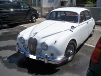 Jaguar Mk2 02