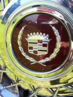 Canadian Chrome: Wreath and Crest 1989 Cadillac Fleetwood