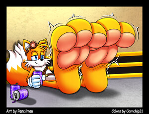 Silver's Hyper Sized Feet' By TheReal_Tails-Chan by cornchip21 -- Fur  Affinity [dot] net