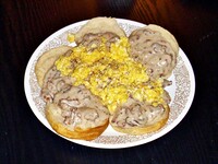 Dad's Biscuits and Gravy