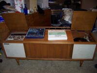 SUPER AWESOME RECORD PLAYER ^^