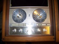 SUPER AWESOME RECORD PLAYER RADIO SIDE ^^