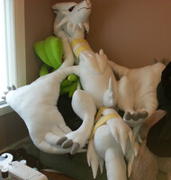 Shiny Reshiram Commission