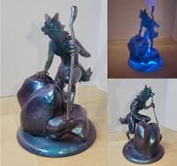 Opalescent Wolf Figurine (Glow in the dark)