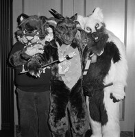 Teshi, Grn Dragon, Wolfy