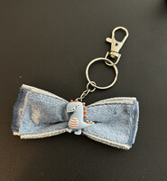 Handmade- Dinosaur velvet bow keychain
