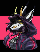 >:3
