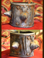 Gnoll Armour - Spiked Armband