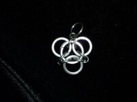 Moar pendants!