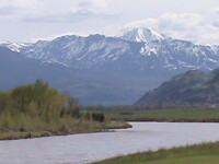 YellowStone National Park mountains and river