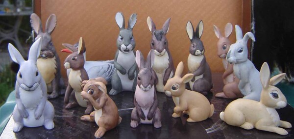 3 RARE WATERSHIP DOWN RABBIT FIGURINES BY ROYAL ORLEANS, Arts &  Collectibles, Hamilton