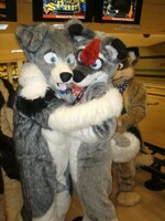 Skroy Hugs   Wooo  :P